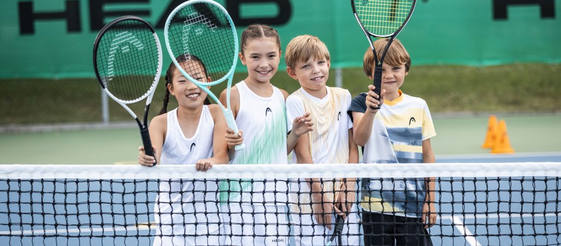 230184_lifestyle_tennis_junior_boom_range_action (1)